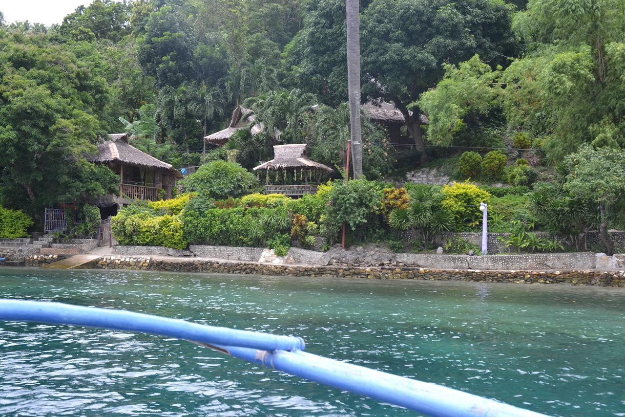 Bamboo Beach Resort Puerto Galera Bagian luar foto